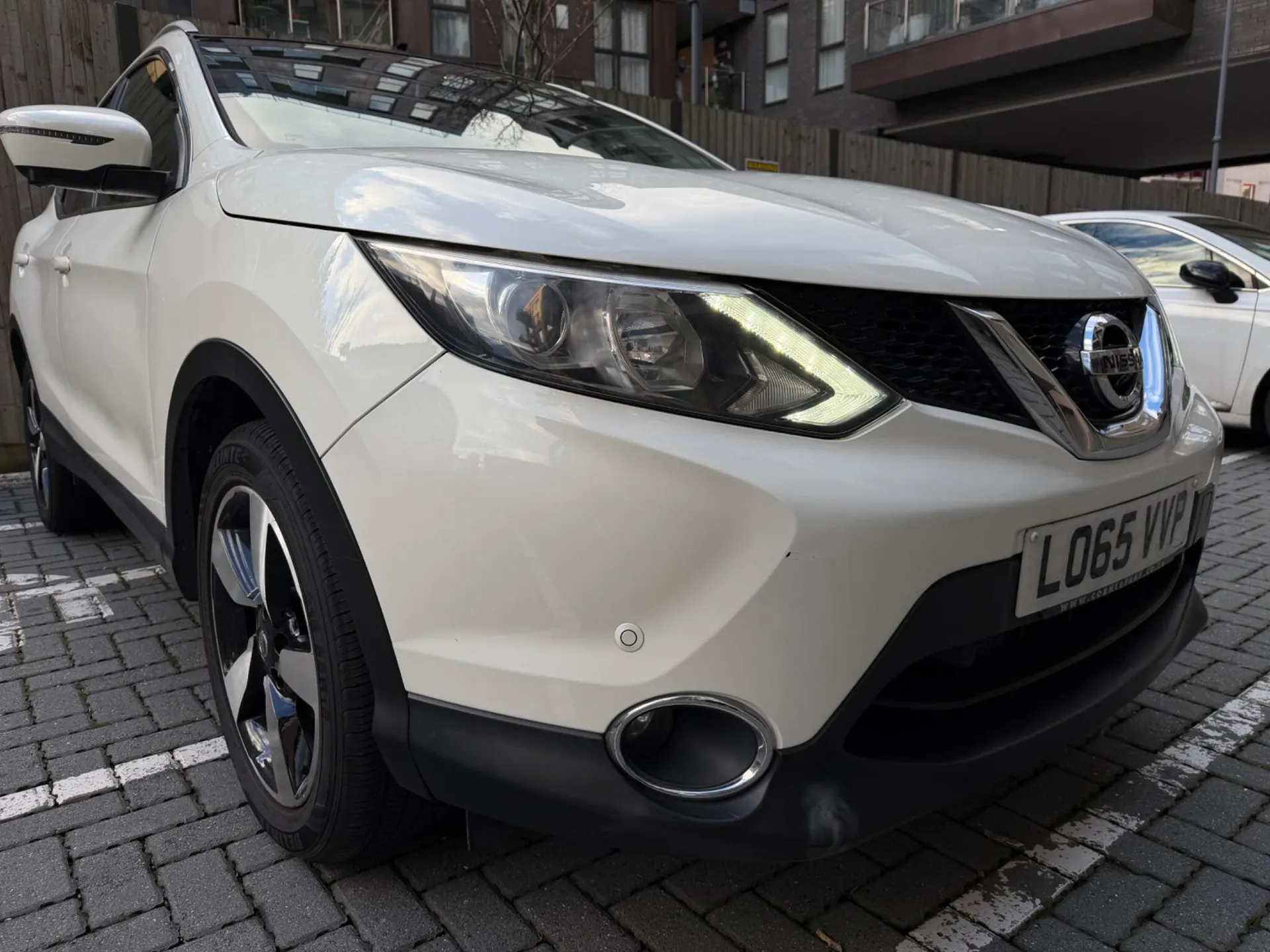 2016 Nissan Qashqai 1.2 DIG-T n-tec+ XTRON 2WD Euro 6 (s/s) 5dr in White — photo 22