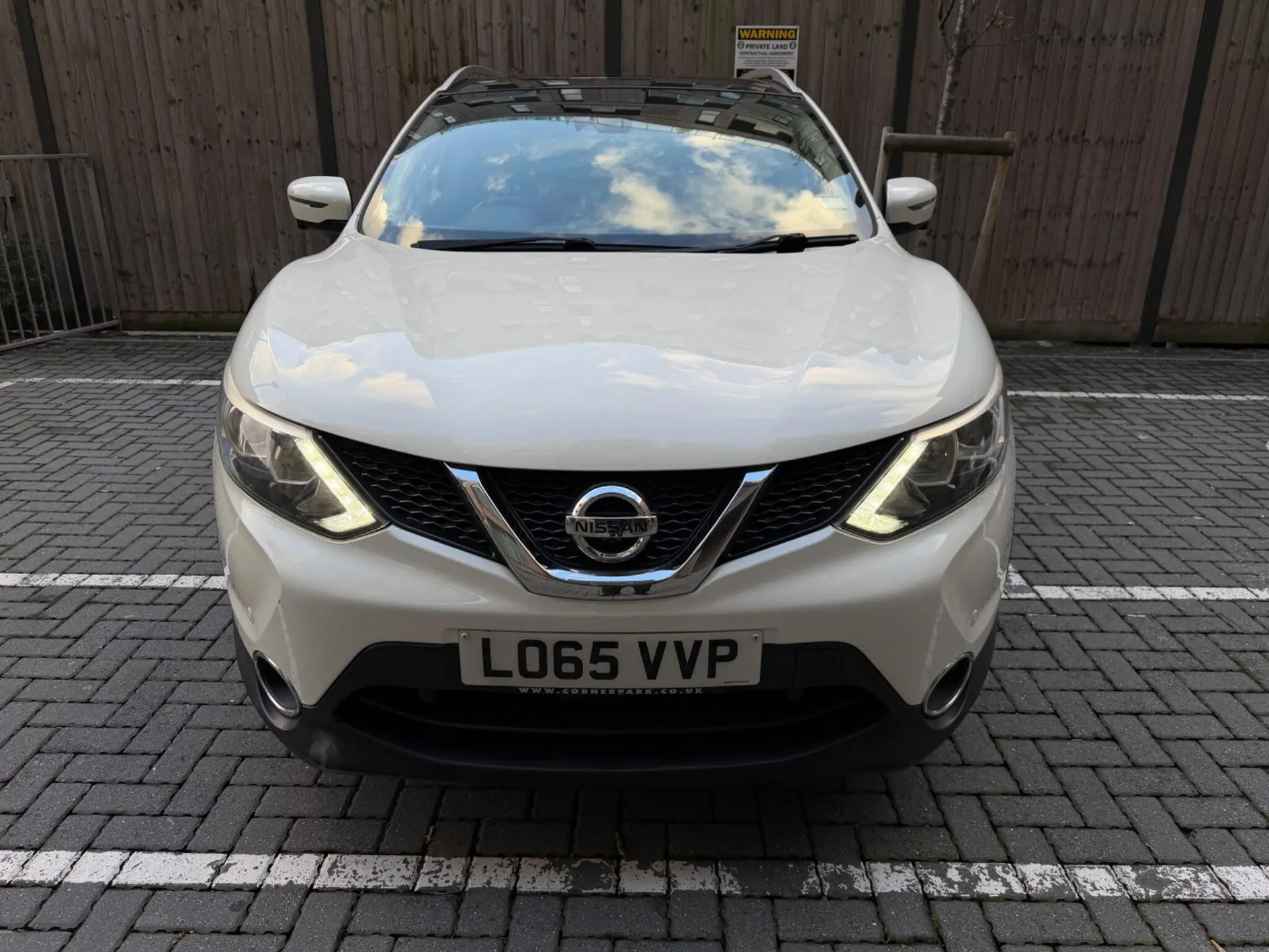 2016 Nissan Qashqai 1.2 DIG-T n-tec+ XTRON 2WD Euro 6 (s/s) 5dr in White — photo 25