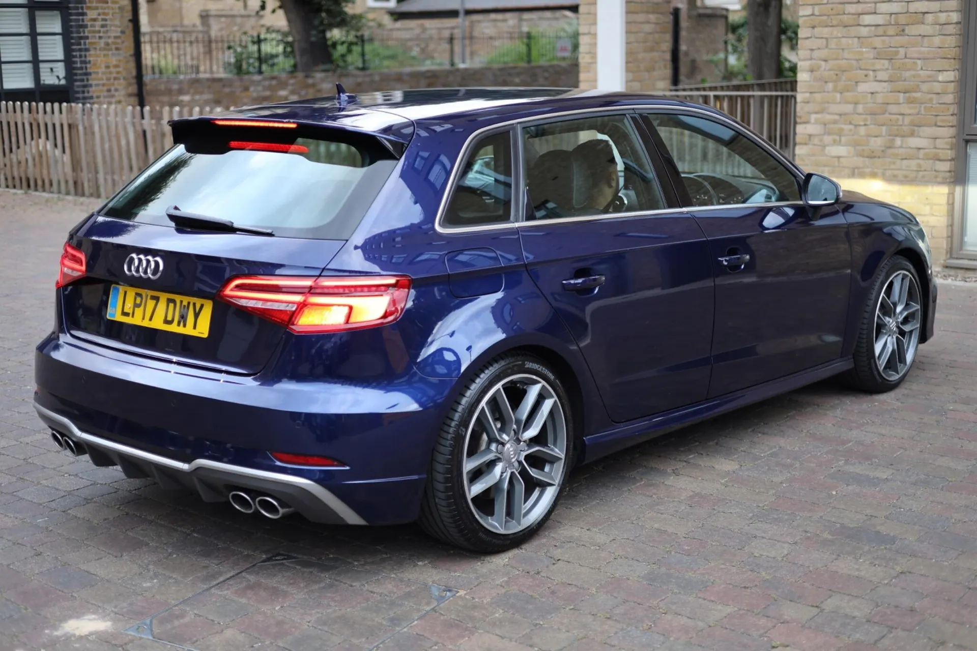 2017 Audi S3 2.0 TFSI Sportback S Tronic quattro Euro 6 (s/s) 5dr — photo 13