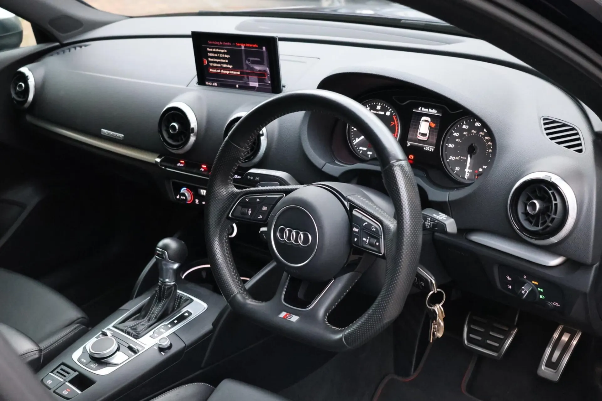 2017 Audi S3 2.0 TFSI Sportback S Tronic quattro Euro 6 (s/s) 5dr — photo 15