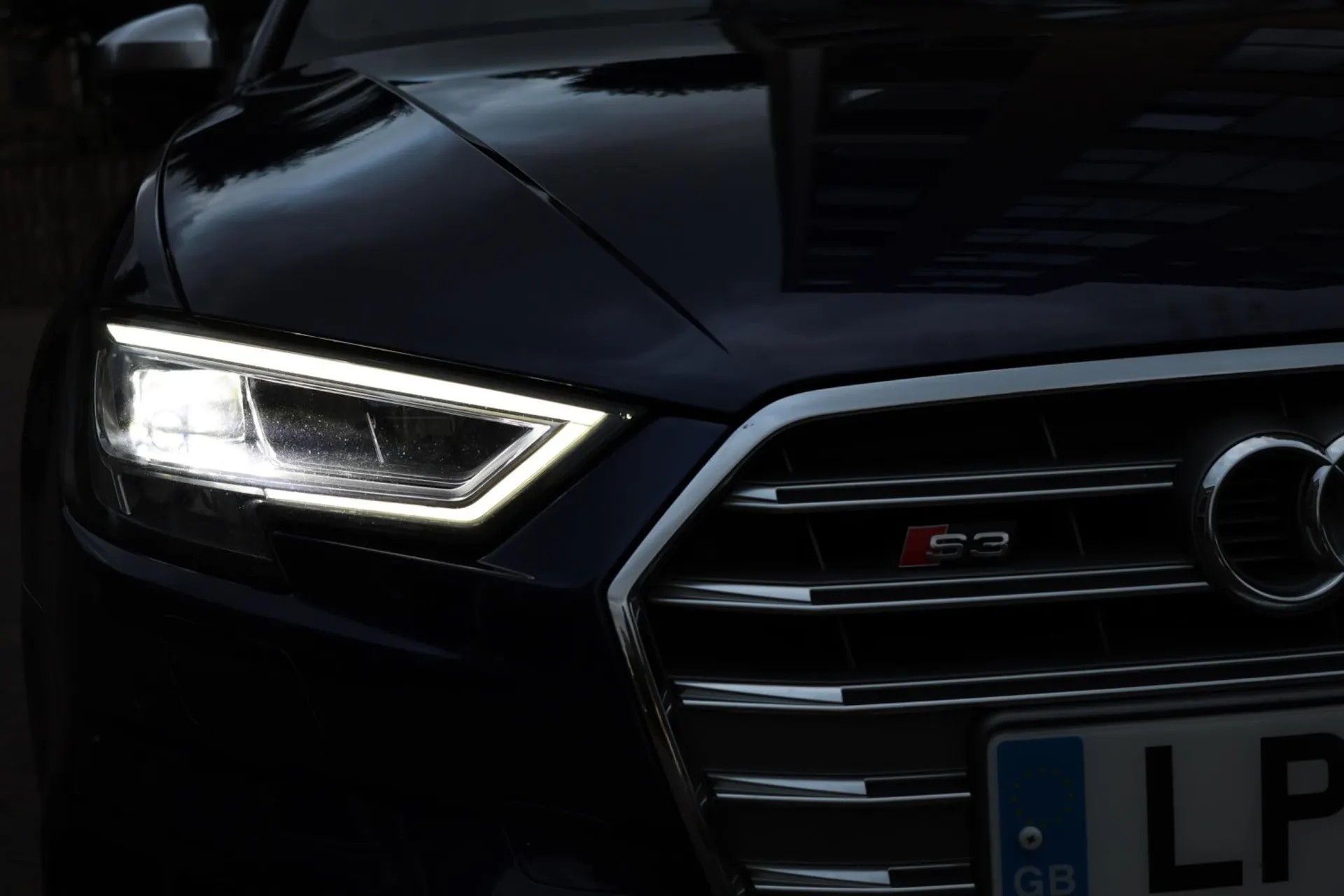 2017 Audi S3 2.0 TFSI Sportback S Tronic quattro Euro 6 (s/s) 5dr — photo 43