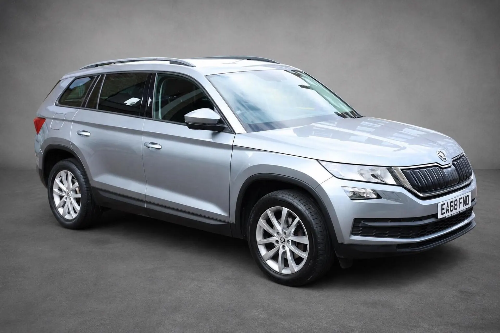 2019 Skoda Kodiaq 1.5 TSI ACT SE DSG Euro 6 (s/s) 5dr (7 Seat) in Grey — front three-quarter