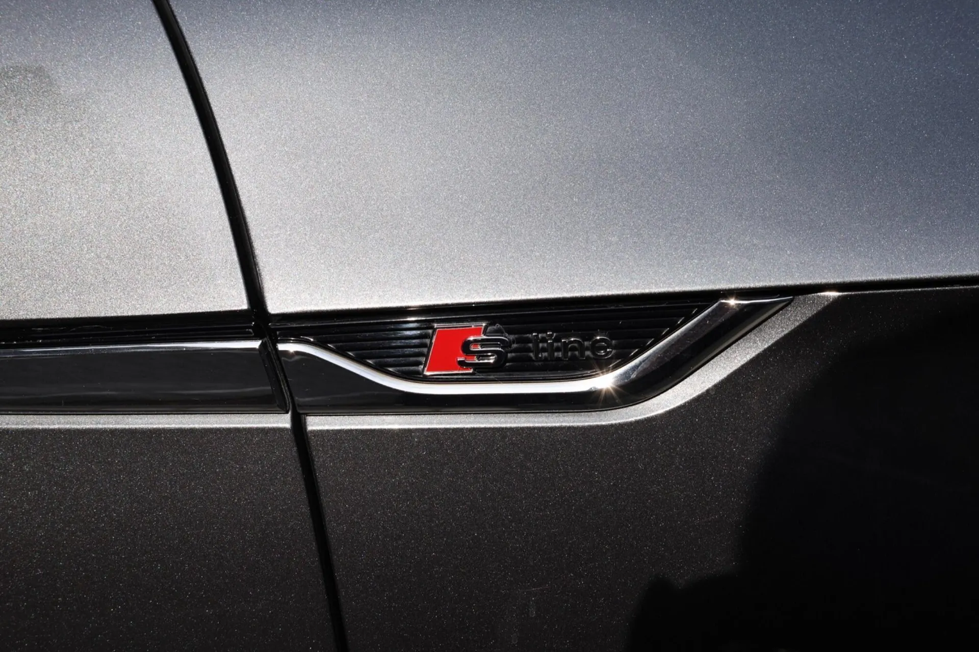 2018 Audi A5 Cabriolet 2.0 TFSI S line S Tronic quattro Euro 6 (s/s) 2dr in Grey — photo 39