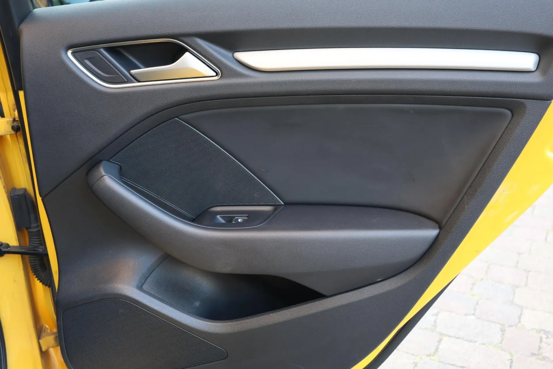 2019 Audi A3 1.5 TFSI CoD 35 Black Edition Sportback S Tronic Euro 6 (s/s) 5dr in Yellow — photo 18