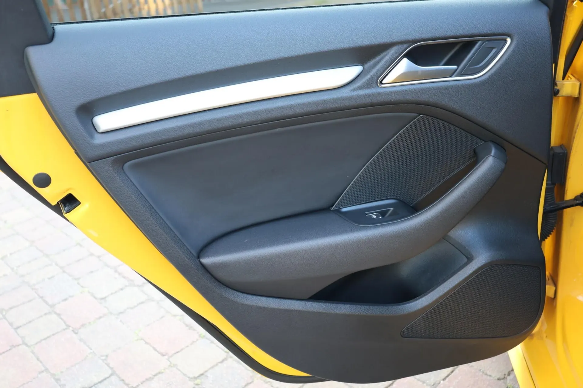 2019 Audi A3 1.5 TFSI CoD 35 Black Edition Sportback S Tronic Euro 6 (s/s) 5dr in Yellow — photo 19