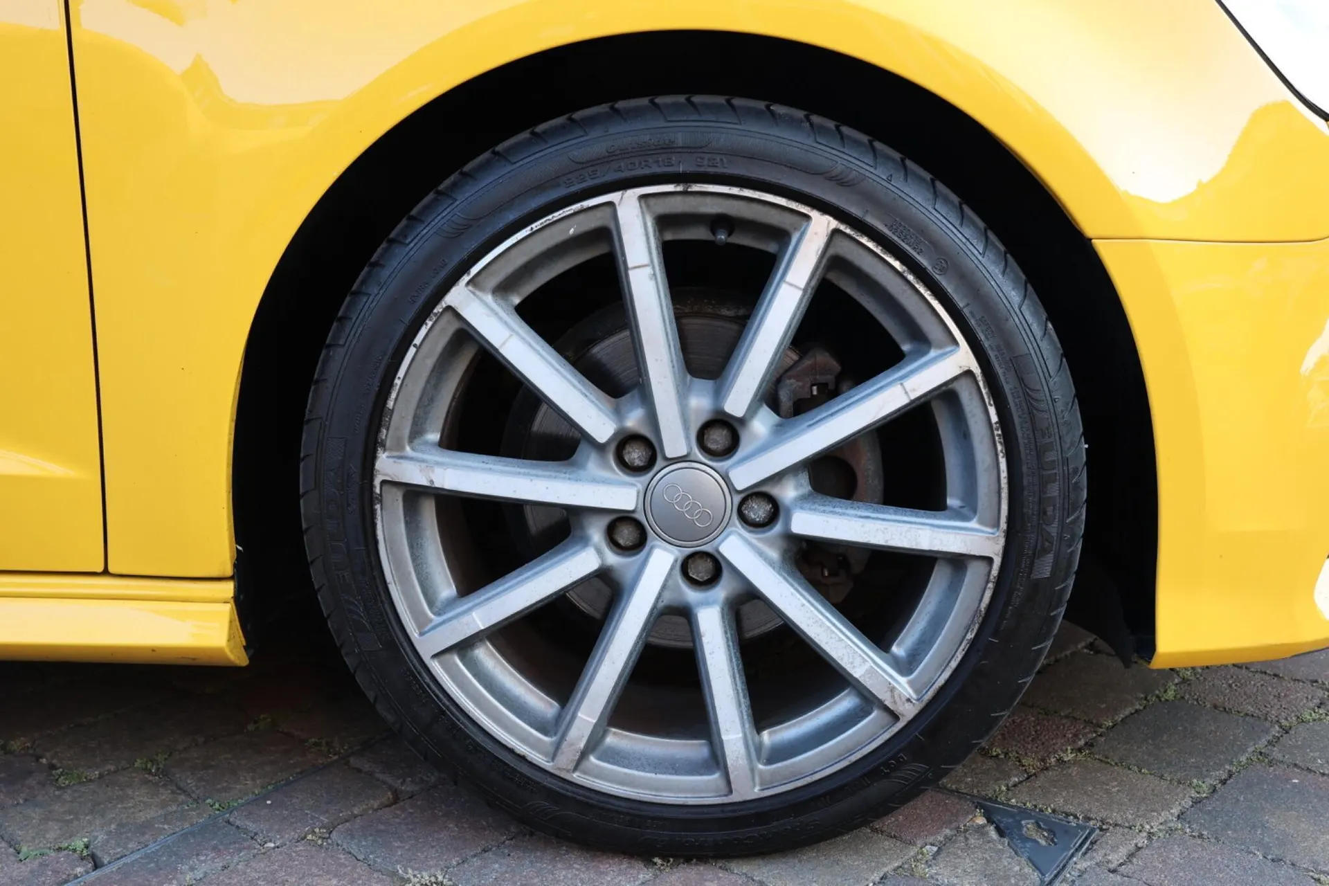 2019 Audi A3 1.5 TFSI CoD 35 Black Edition Sportback S Tronic Euro 6 (s/s) 5dr in Yellow — photo 21