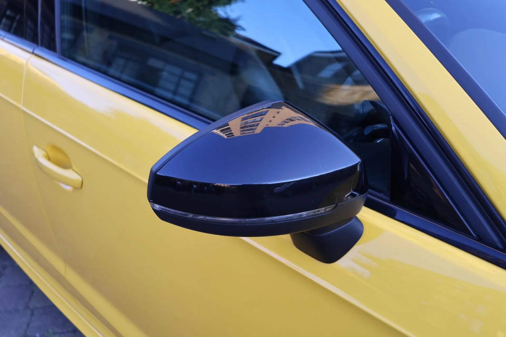 2019 Audi A3 1.5 TFSI CoD 35 Black Edition Sportback S Tronic Euro 6 (s/s) 5dr in Yellow — photo 27