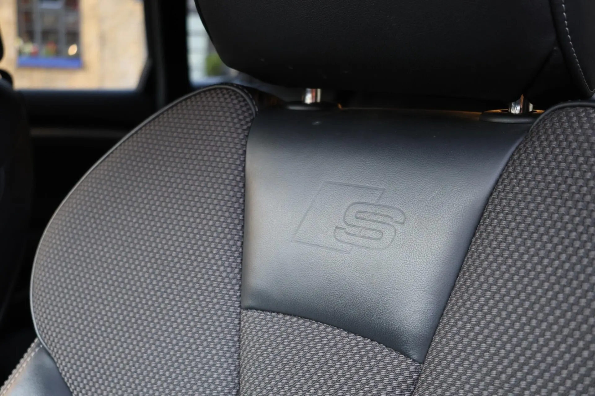 2019 Audi A3 1.5 TFSI CoD 35 Black Edition Sportback S Tronic Euro 6 (s/s) 5dr in Yellow — photo 38